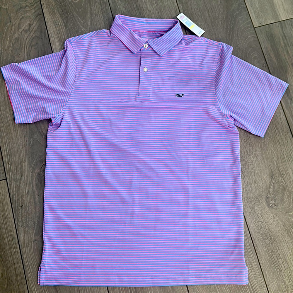 Men’s size medium brand new w/tag vineyard vines performance polo